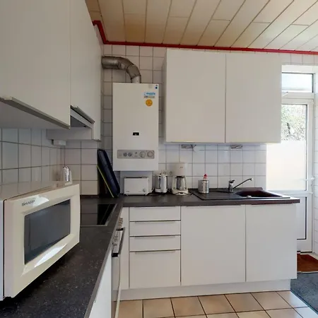 Strandhoehle Apartment *